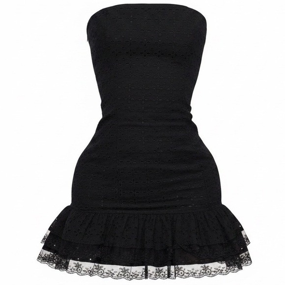 Fashion Nova Dresses & Skirts - Dress Eyelet Mini Black Strapless Lace Trim Ruffle Size L Fashion Nova